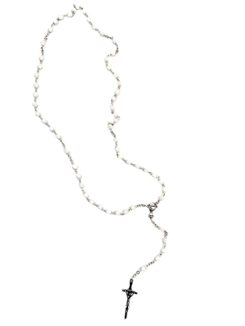 Różaniec komunijny na łańcuszku biały