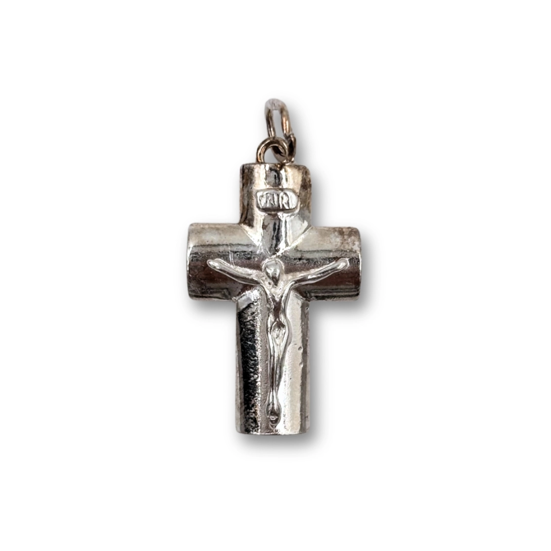 Krzyżyk srebrny 1,5 cm 02490